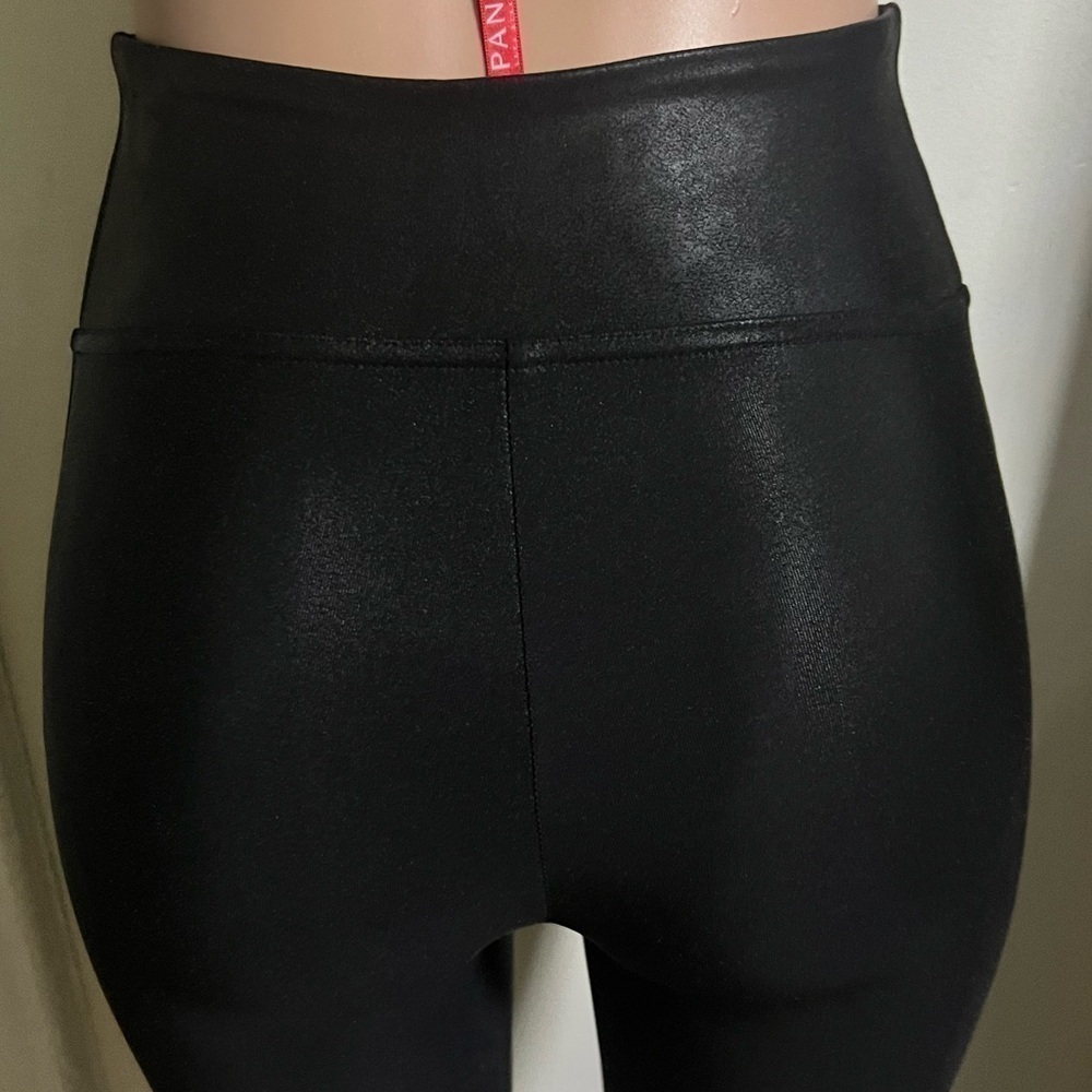 SPANX Women’s Faux Leather Black Leggings - Picture 7 of 12